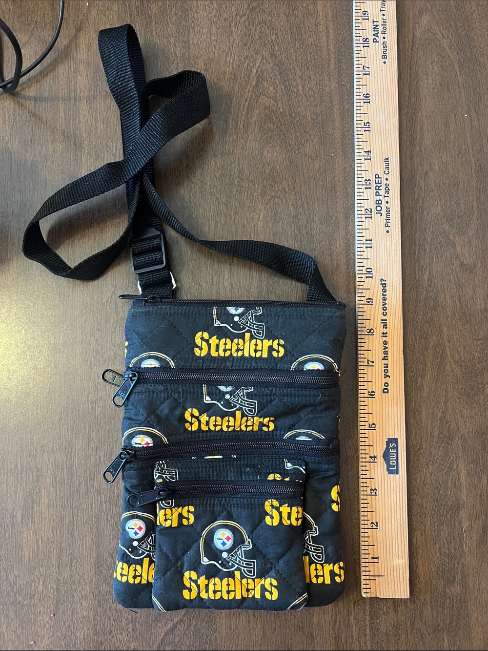 Pittsburgh Steelers Black Quilted Crossbody Belt Bag
